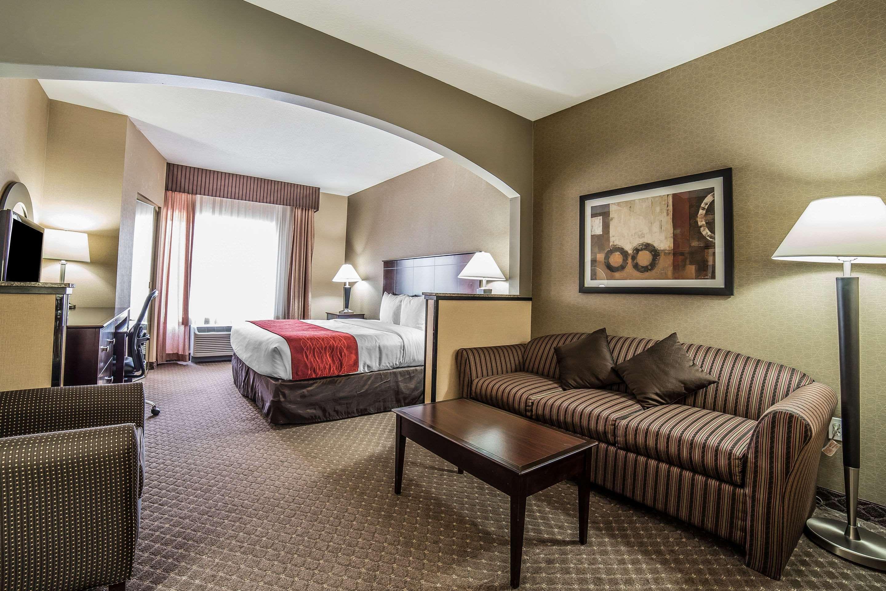 Comfort Suites Ogden Conference Center Buitenkant foto