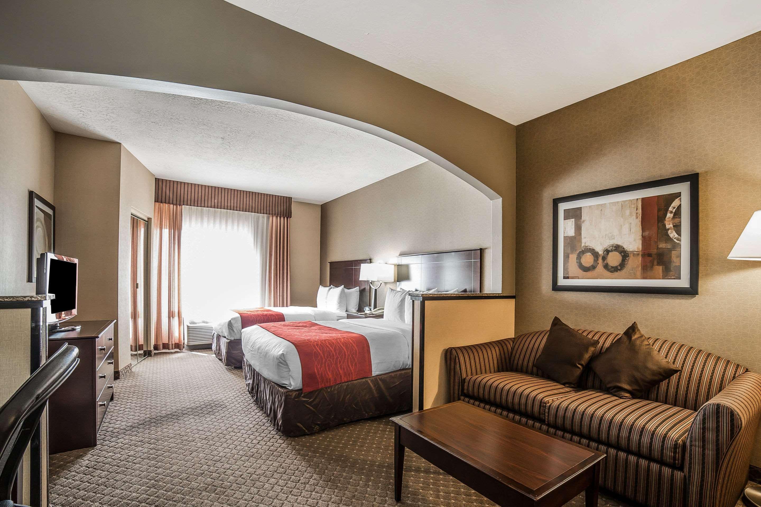 Comfort Suites Ogden Conference Center Buitenkant foto